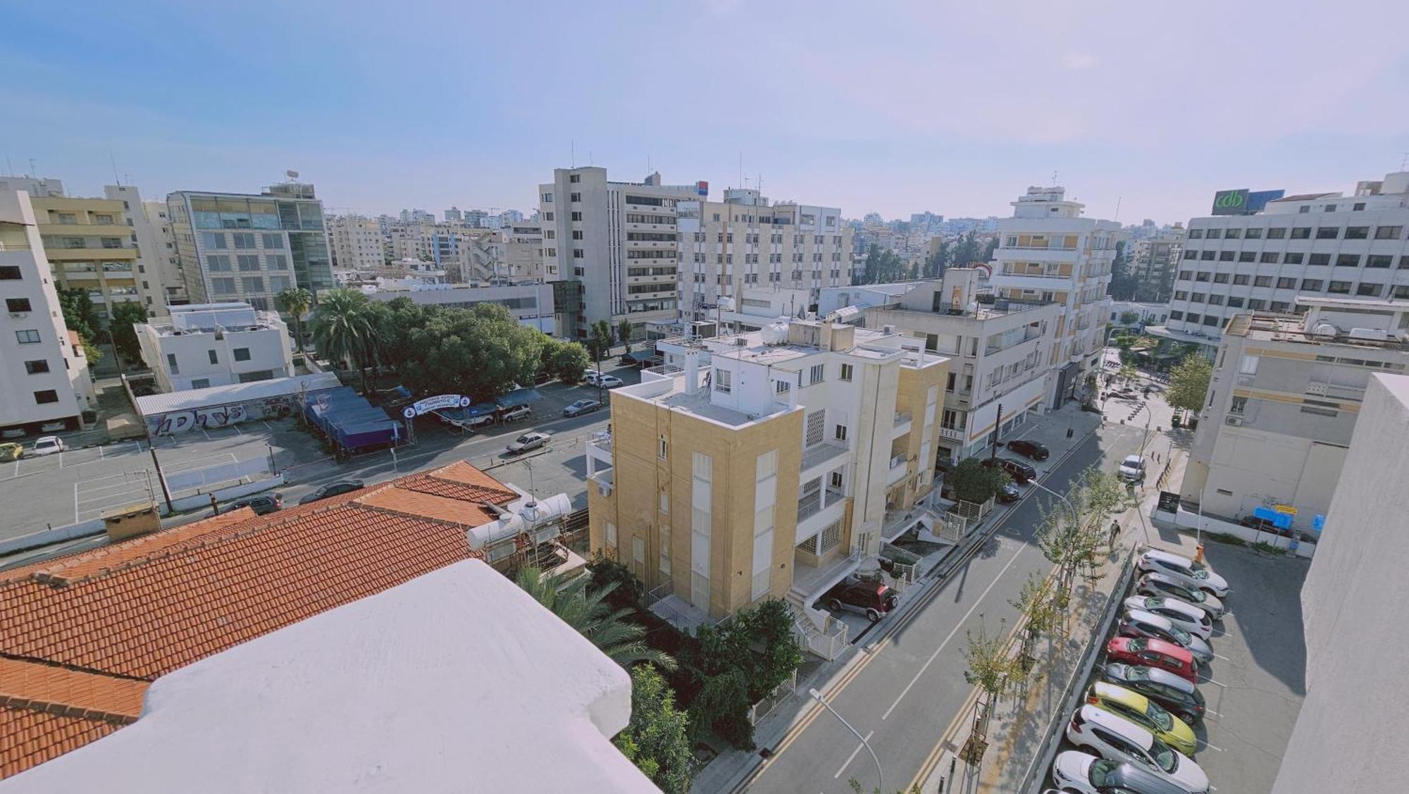 Stay Cosmo City Suites Nicosia Eksteriør billede
