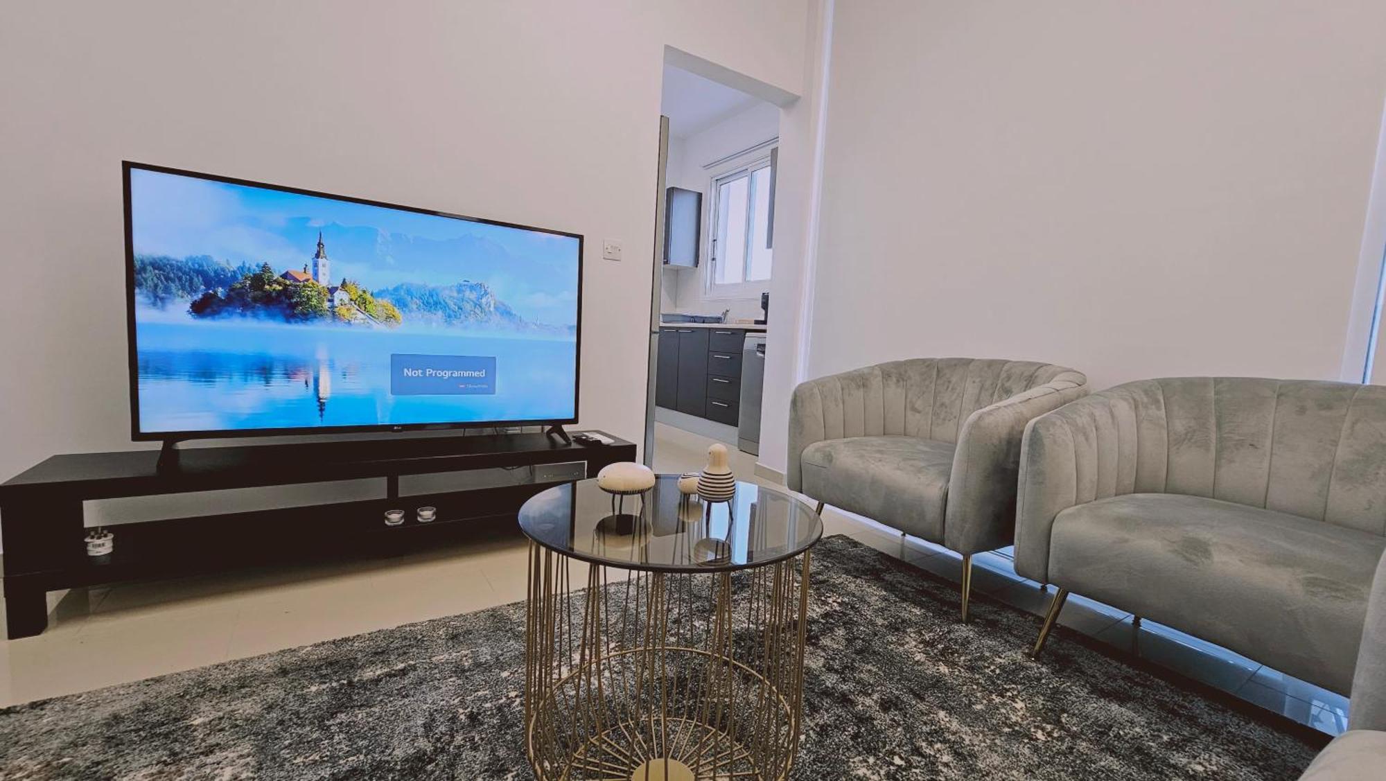Stay Cosmo City Suites Nicosia Eksteriør billede