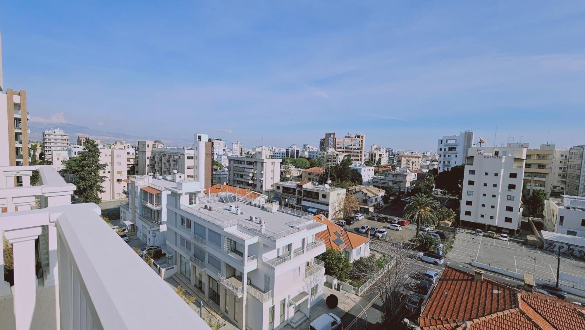 Stay Cosmo City Suites Nicosia Eksteriør billede