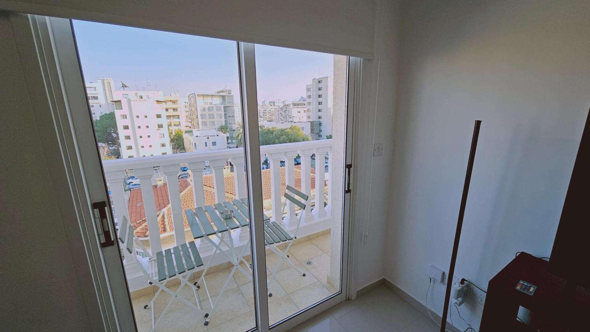 Stay Cosmo City Suites Nicosia Eksteriør billede